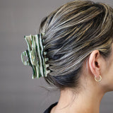 Matcha Green Stone Heart Clip