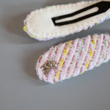 RE Hair Pin White Pink Tweed