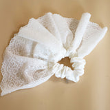 Big Frills Scrunchie White
