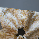 White Gold Jacquard Shuriken Scrunchie