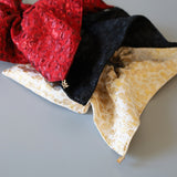 White Gold Jacquard Shuriken Scrunchie