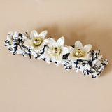 White Tweed Mini Clip 3 Flower