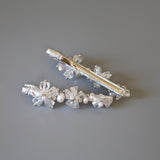 Clear Silver Flower Clip (2pcs)