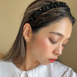 Gather Headband Dot Black