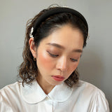 Slender Headband White Flower Studs
